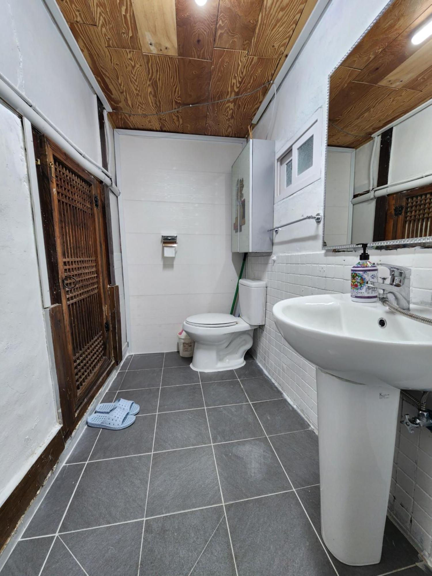 Kims House Andong Vila Exterior foto